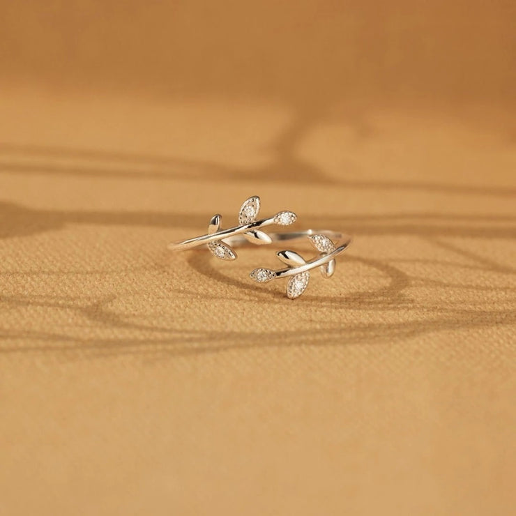 925 Sterling Silver Zircon Leaf Shape Ring