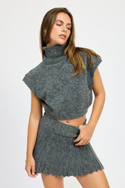 TURTLE NECK CAP SLEEVE TOP