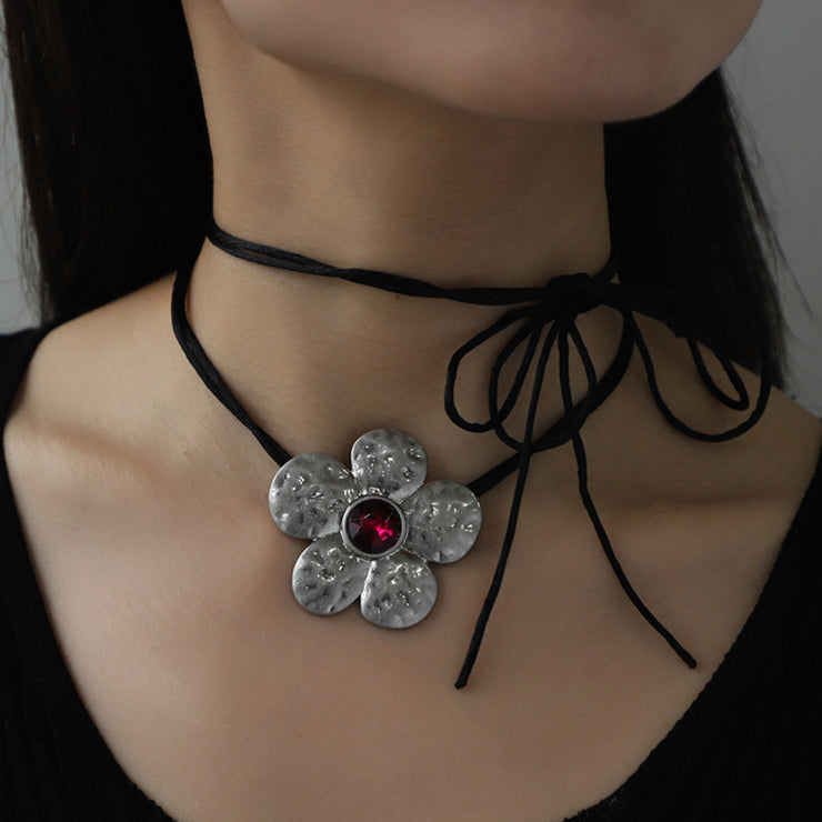 Tied Alloy Rhinestone Flower Shape Necklace - Etopikk-fashion boho chic