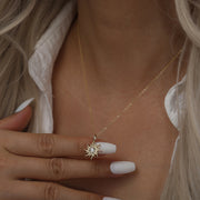 Clouds Lead The Sun In Summer, Fresh And Simple Fashion Pendant Necklace For Women, Light Luxury Niche High-end Sense Sterling Silver Collarbone Chain
